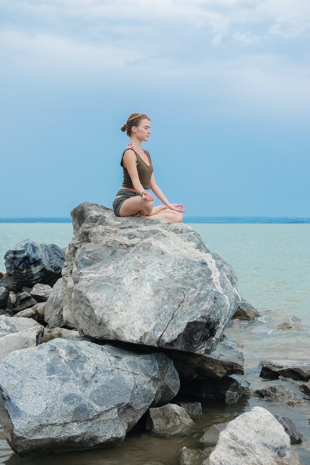 EFT Tapping eliminates negative energy