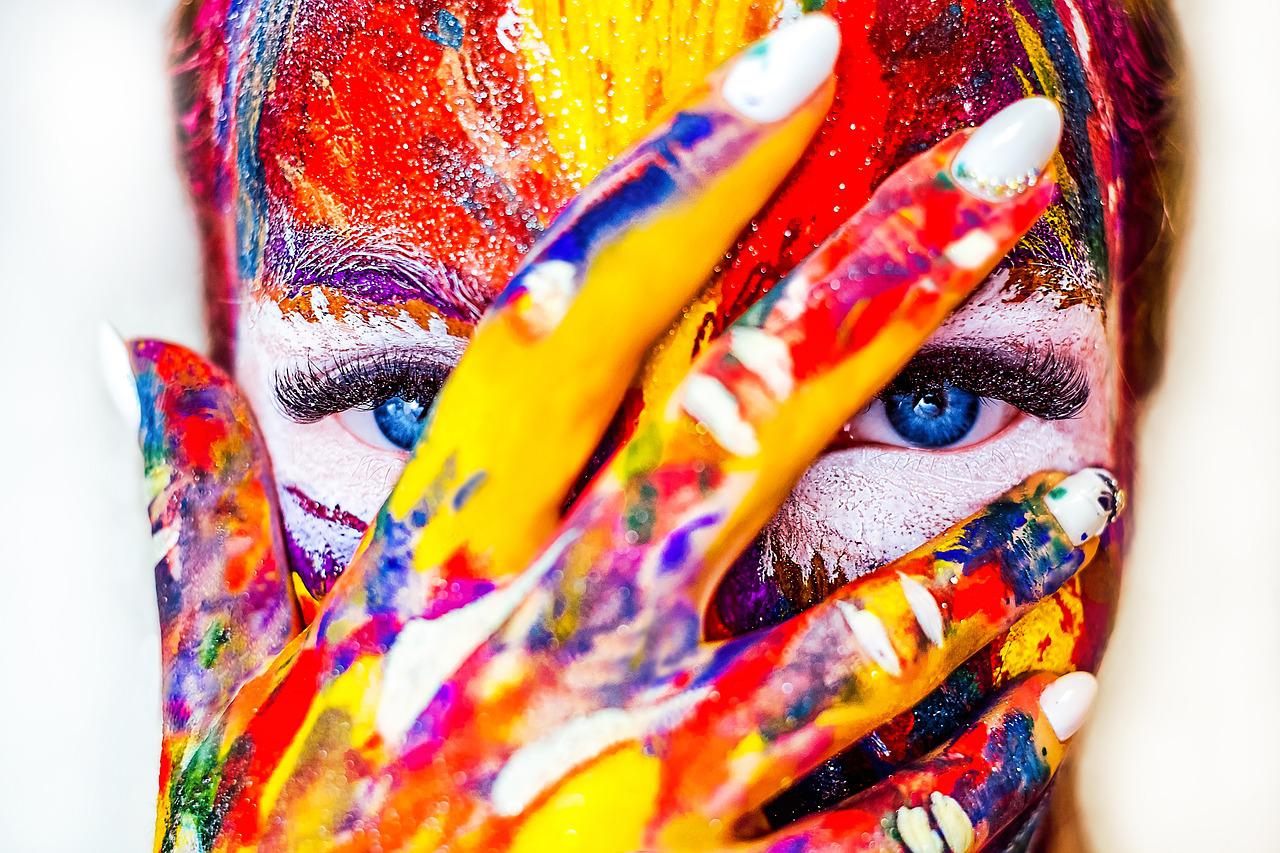 EFT Tapping helps artist to make more money